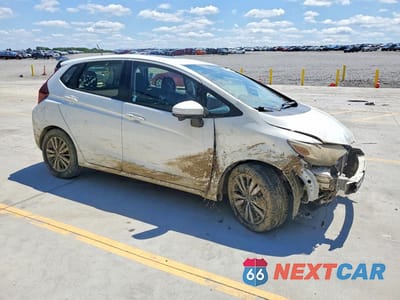 Czwarte zdjęcie samochodu z boku: 2017 HONDA FIT EX VIN:JHMGK5H79HS019247 - miniatura
