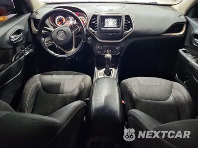 Zdjęcie 8 z 13 samochodu: 2016 JEEP CHEROKEE LATITUDE VIN:1C4PJLCS9GW107470 - miniatura