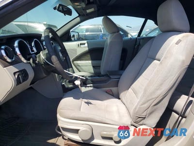 Zdjęcie 7 z 12 samochodu: 2009 FORD MUSTANG VIN:1ZVHT84N695112524 - miniatura