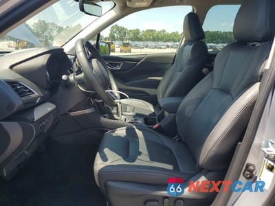 Zdjęcie 7 z 13 samochodu: 2023 SUBARU FORESTER LIMITED VIN:JF2SKAPC2PH508685 - miniatura