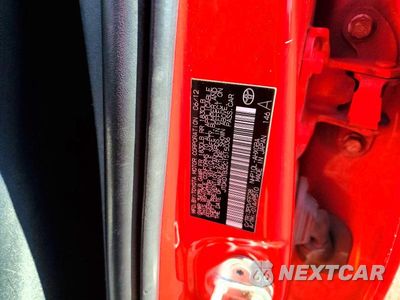 Zdjęcie 12 z 12 samochodu: 2012 TOYOTA PRIUS C THREE VIN:JTDKDTB32C1515036 - miniatura