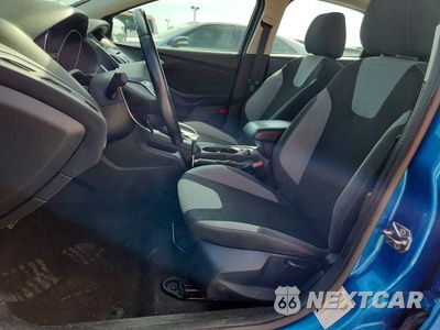 Zdjęcie 7 z 12 samochodu: 2014 FORD FOCUS SE VIN:1FADP3F27EL395779 - miniatura