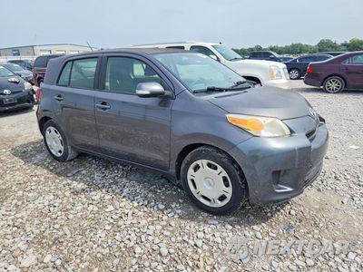 Czwarte zdjęcie samochodu z boku: 2012 SCION XD BASE VIN:JTKKU4B46C1023066 - miniatura