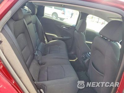 Zdjęcie 10 z 12 samochodu: 2018 CHEVROLET MALIBU LT VIN:1G1ZD5STXJF139530 - miniatura
