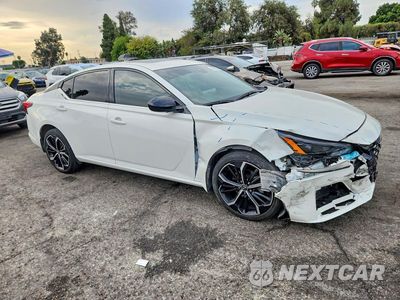 Czwarte zdjęcie samochodu z boku: 2024 NISSAN ALTIMA SR VIN:1N4BL4CW6RN380264 - miniatura