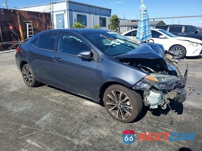 Czwarte zdjęcie samochodu z boku: 2017 TOYOTA COROLLA SE VIN:5YFBURHE7HP574906 - miniatura