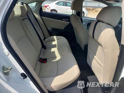 Zdjęcie 10 z 13 samochodu: 2020 HONDA CIVIC EX VIN:19XFC1F39LE013222 - miniatura