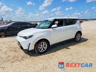 2023 KIA SOUL LX KNDJ23AU4P7860647 - główne zdjęcie licytacji z USA - miniatura