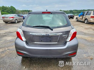 Zdjęcie 6 z 12 samochodu: 2013 TOYOTA YARIS 5-DOOR LE VIN:JTDKTUD36DD557537 - miniatura