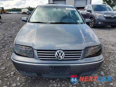 Piąte zdjęcie samochodu w środku: 2005 VOLKSWAGEN JETTA GLS VIN:3VWSK69M55M028437 - miniatura
