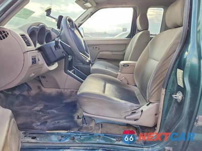 Zdjęcie 7 z 12 samochodu: 2002 NISSAN FRONTIER STANDARD VIN:1N6DD26S72C325740 - miniatura