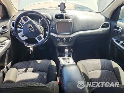 Zdjęcie 8 z 12 samochodu: 2019 DODGE JOURNEY SE VIN:3C4PDCAB7LT259483 - miniatura