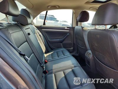 Zdjęcie 10 z 12 samochodu: 2008 VOLKSWAGEN JETTA SE VIN:3VWRM71K78M181768 - miniatura