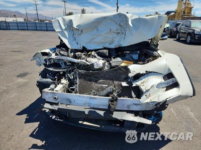 Piąte zdjęcie samochodu w środku: 2017 INFINITI QX30 SPORT VIN:SJKCH5CPXHA017225 - miniatura