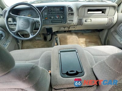Zdjęcie 8 z 13 samochodu: 1999 CHEVROLET GMT-400 K3 - DELIVERY TRUCK VIN:1GCHK33J9XF096219 - miniatura