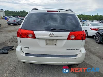 Zdjęcie 6 z 13 samochodu: 2010 TOYOTA SIENNA XLE VIN:5TDYK4CC5AS303560 - miniatura