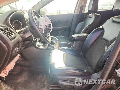Zdjęcie 7 z 13 samochodu: 2021 JEEP COMPASS LATITUDE VIN:3C4NJDBB0MT600387 - miniatura