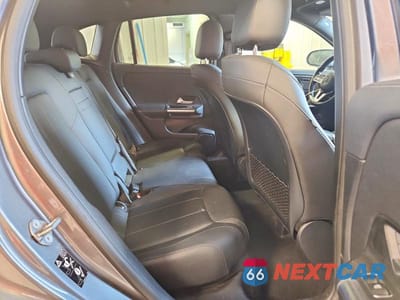 Zdjęcie 11 z 13 samochodu: 2021 MERCEDES-BENZ GLA 250 4MATIC VIN:W1N4N4HB5MJ121521 - miniatura