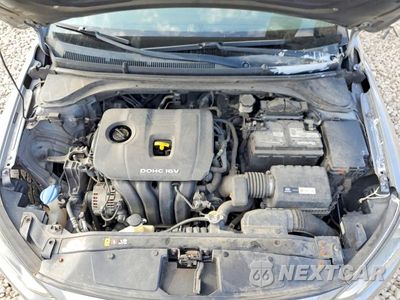 Zdjęcie 11 z 12 samochodu: 2017 HYUNDAI ELANTRA SE VIN:5NPD84LF2HH169775 - miniatura
