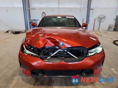 Piąte zdjęcie samochodu w środku: 2020 BMW 330XI GT VIN:3MW5R7J04L8B33192 - miniatura