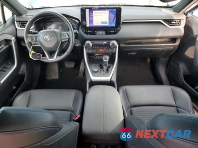 Zdjęcie 8 z 12 samochodu: 2023 TOYOTA RAV4 XSE VIN:2T3E6RFV4PW041961 - miniatura