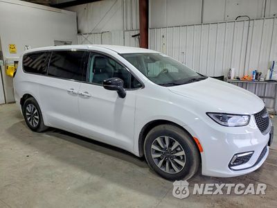 Czwarte zdjęcie samochodu z boku: 2024 CHRYSLER PACIFICA HYBRID SELECT VIN:2C4RC1S75RR134519 - miniatura