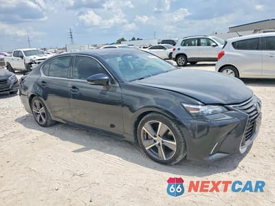 Czwarte zdjęcie samochodu z boku: 2016 LEXUS GS 350 BASE VIN:JTHBZ1BL4GA007676 - miniatura