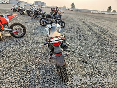 Czwarte zdjęcie samochodu z boku: 2025 HONDA XR150L E VIN:3H1KD1314SD202536 - miniatura