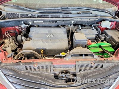 Zdjęcie 12 z 13 samochodu: 2012 TOYOTA SIENNA LE VIN:5TDKK3DC4CS241344 - miniatura
