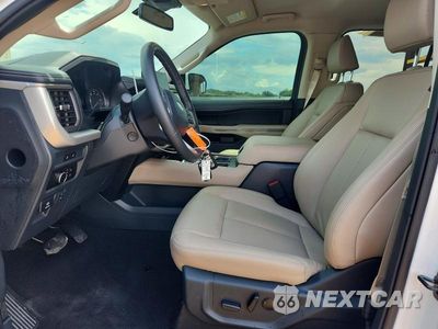 Zdjęcie 7 z 14 samochodu: 2024 FORD EXPEDITION XLT VIN:1FMJU1H84REB10862 - miniatura