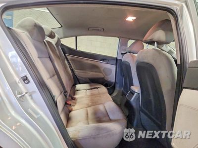 Zdjęcie 10 z 12 samochodu: 2018 HYUNDAI ELANTRA SEL VIN:KMHD84LF0JU504071 - miniatura
