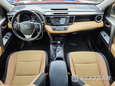 Zdjęcie 8 z 13 samochodu: 2016 TOYOTA RAV4 XLE VIN:JTMRFREV3GJ051320 - miniatura