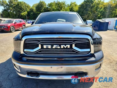 Piąte zdjęcie samochodu w środku: 2011 DODGE RAM 1500 VIN:1D7RB1CT3BS506416 - miniatura
