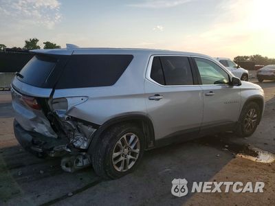 Trzecie zdjęcie samochodu z tyłu: 2020 CHEVROLET TRAVERSE LS VIN:1GNERFKW5LJ149915 - miniatura