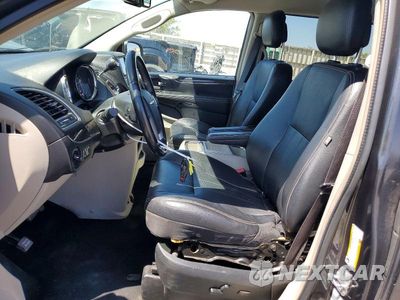 Zdjęcie 7 z 13 samochodu: 2012 CHRYSLER TOWN & COUNTRY TOURING VIN:2C4RC1BG2CR400277 - miniatura
