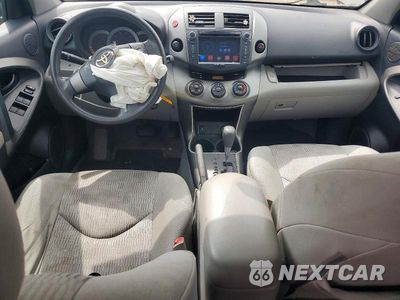 Zdjęcie 8 z 13 samochodu: 2011 TOYOTA RAV4 BASE VIN:2T3BF4DVXBW155402 - miniatura