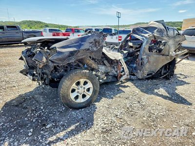 2019 TOYOTA 4RUNNER SR5 JTEZU5JR1K5200327 - główne zdjęcie licytacji z USA - miniatura