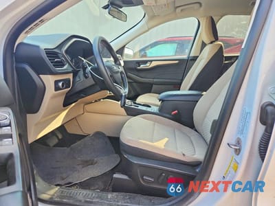 Zdjęcie 7 z 14 samochodu: 2021 FORD ESCAPE SE VIN:1FMCU9BZ5MUA81914 - miniatura
