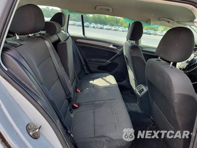 Zdjęcie 10 z 12 samochodu: 2018 VOLKSWAGEN GOLF SPORTWAGEN S VIN:3VW117AU8JM752973 - miniatura