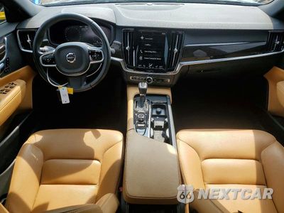 Zdjęcie 8 z 12 samochodu: 2017 VOLVO S90 T6 MOMENTUM VIN:YV1A22MK5H1015776 - miniatura