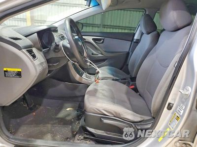 Zdjęcie 7 z 12 samochodu: 2013 HYUNDAI ELANTRA GLS VIN:5NPDH4AE3DH453145 - miniatura
