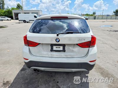 Zdjęcie 6 z 12 samochodu: 2015 BMW X1 XDRIVE28I VIN:WBAVL1C56FVY35328 - miniatura