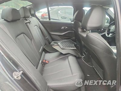 Zdjęcie 10 z 12 samochodu: 2021 BMW 330XI VIN:3MW5R7J01M8C15768 - miniatura