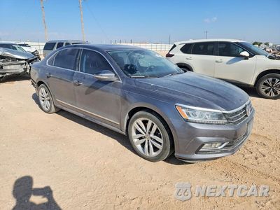 Czwarte zdjęcie samochodu z boku: 2018 VOLKSWAGEN PASSAT SEL PREMIUM VIN:1VWCA7A34JC008854 - miniatura