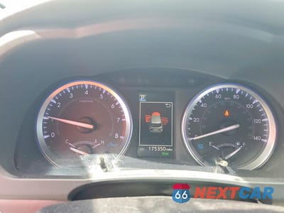 Zdjęcie 9 z 13 samochodu: 2019 TOYOTA HIGHLANDER XLE VIN:5TDKZRFH6KS352564 - miniatura