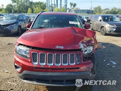 Piąte zdjęcie samochodu w środku: 2017 JEEP COMPASS LATITUDE VIN:1C4NJDEBXHD193475 - miniatura
