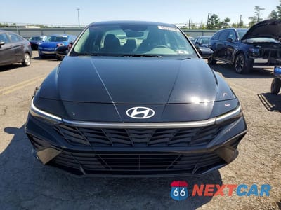 Piąte zdjęcie samochodu w środku: 2024 HYUNDAI ELANTRA SE VIN:KMHLL4DG7RU688485 - miniatura