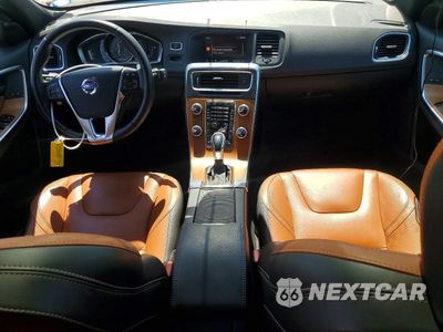 Zdjęcie 8 z 12 samochodu: 2017 VOLVO V60 T5 PREMIER VIN:YV140MEK9H1370981 - miniatura