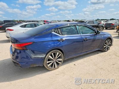 Trzecie zdjęcie samochodu z tyłu: 2022 NISS ALTIMA FWD 4D SEDAN 2.0L SR VIN:1N4AL4CV3NN346005 - miniatura