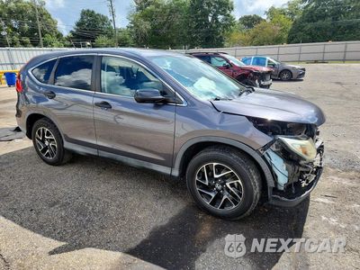 Czwarte zdjęcie samochodu z boku: 2016 HONDA CR-V SE VIN:2HKRM3H48GH558695 - miniatura